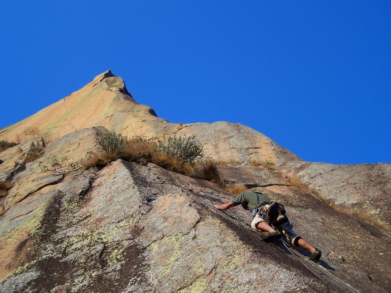 Escalade_afdv_02