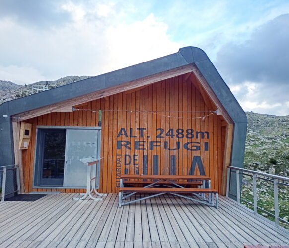 2406 Traversee Pyrenees GR11-541